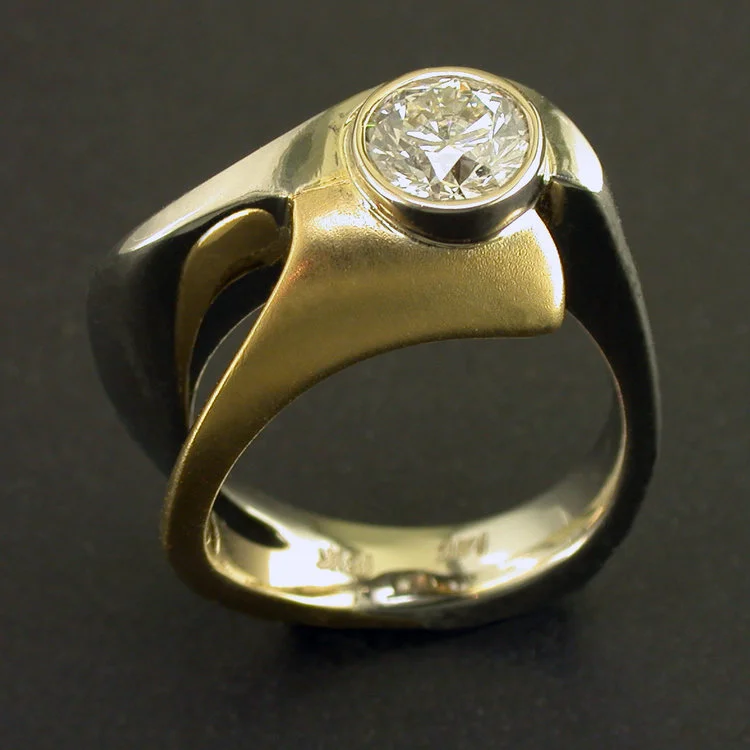 JamesBradshaw-Goldsmith-Diamond-ring-3.jpeg