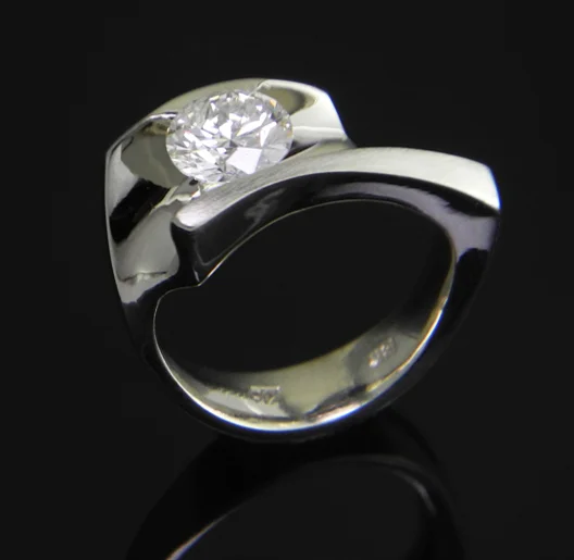 JamesBradshaw-Goldsmith-Diamond-ring-17.jpeg