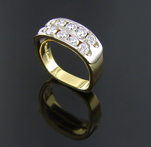 JamesBradshaw-Goldsmith-Gold-and-Diamond-Bandring14.jpeg
