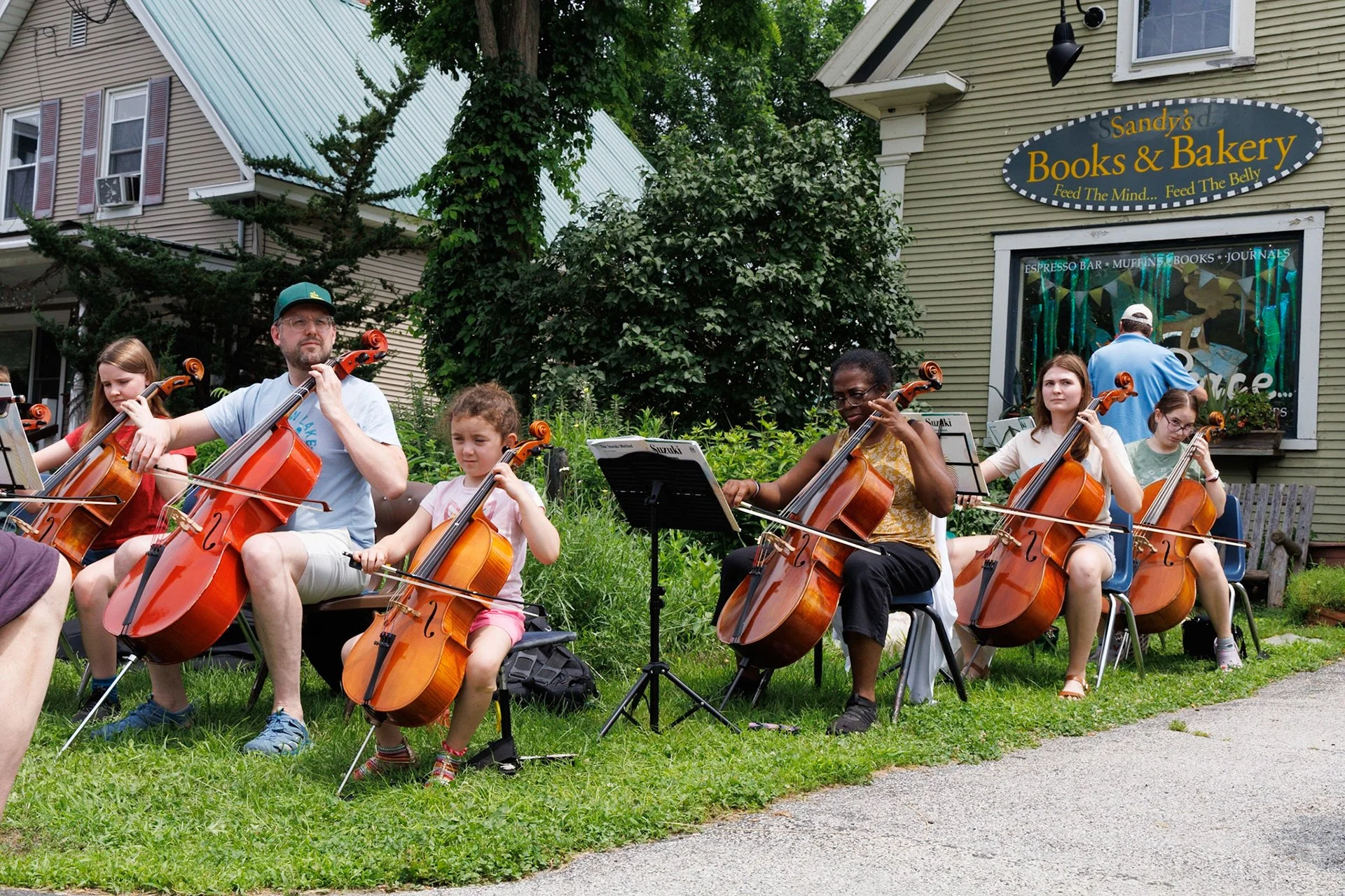 Cellos at Sandy's 2.jpg