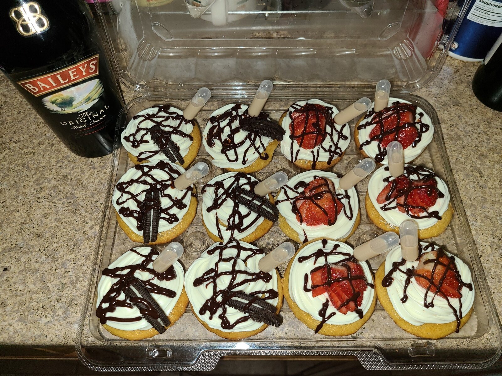 BAILEY'S INFUSED CUPCAKES