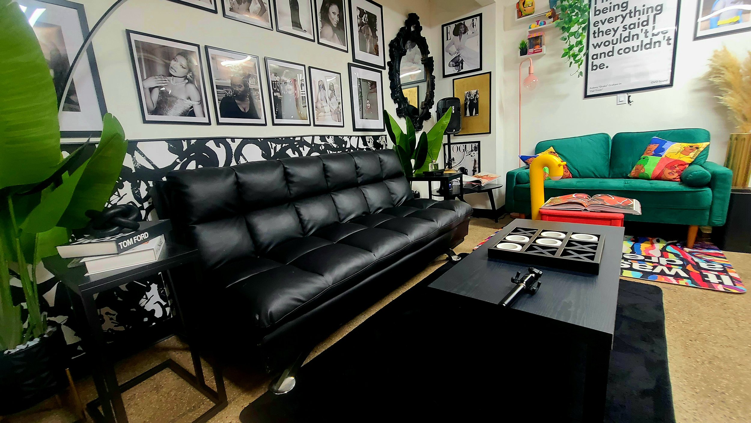 FATSPACEROOM2-3.jpg