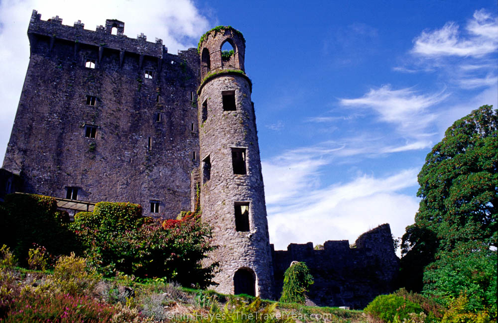 ire706_blarney_castle_out.jpg