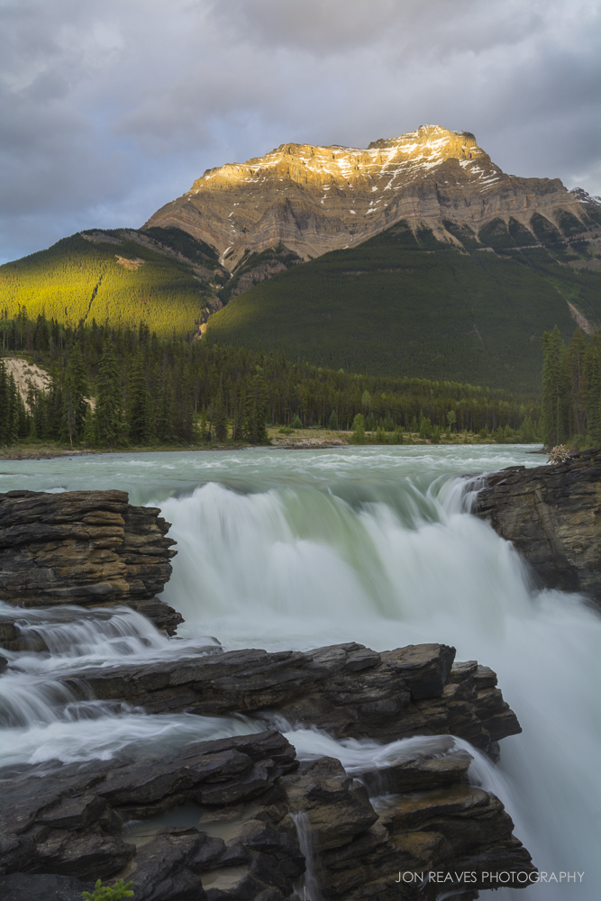 Athabasca Falls, Jasper National Park, Alberta, Canada