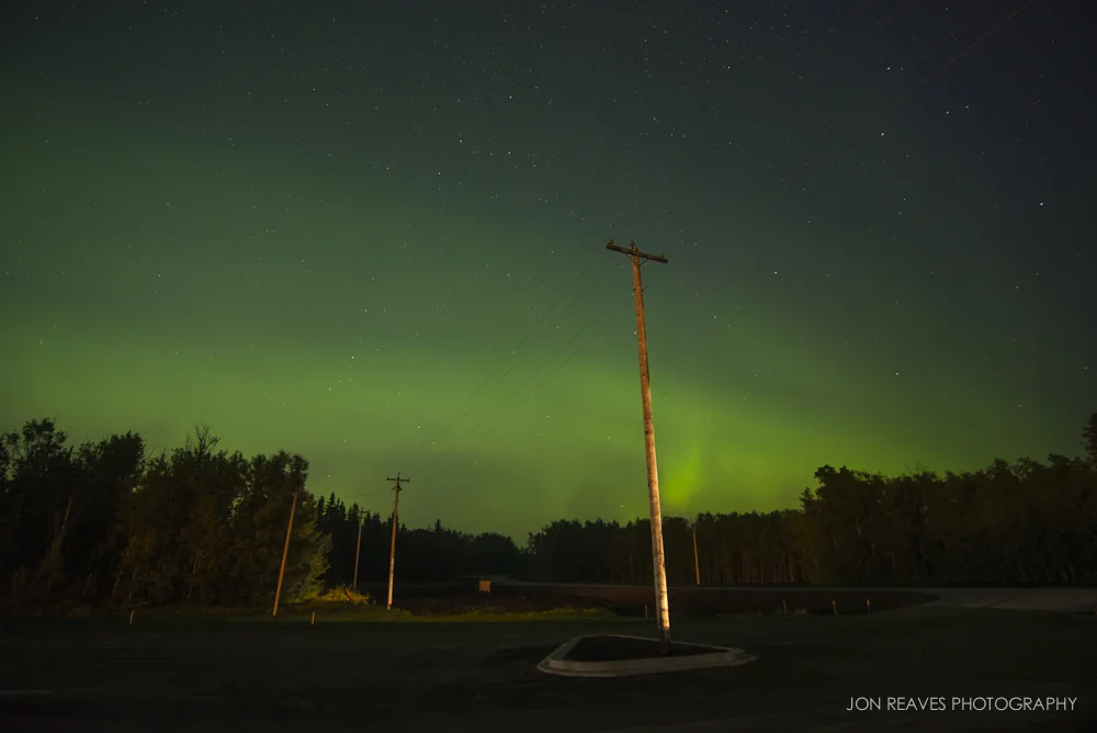 Northern Lights over Power Lines, Elk island National Park (18mm, f3.5, 15 sec, ISO 1000)