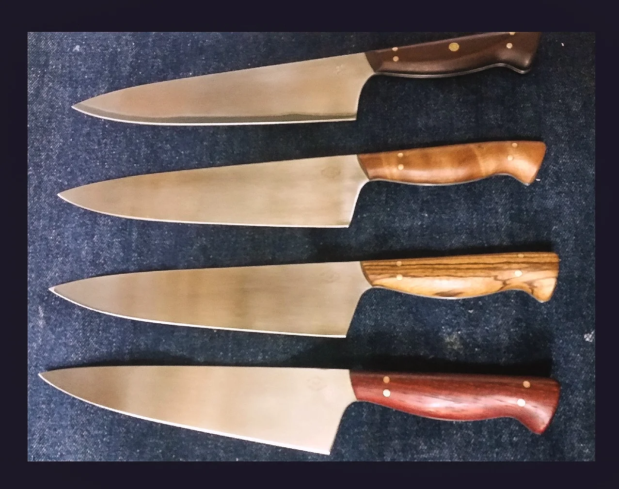 handmade-custom-kitchen-knife-17 (2).jpg