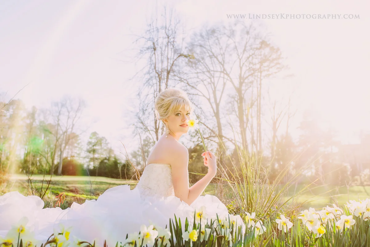 daffodil-wedding.jpg