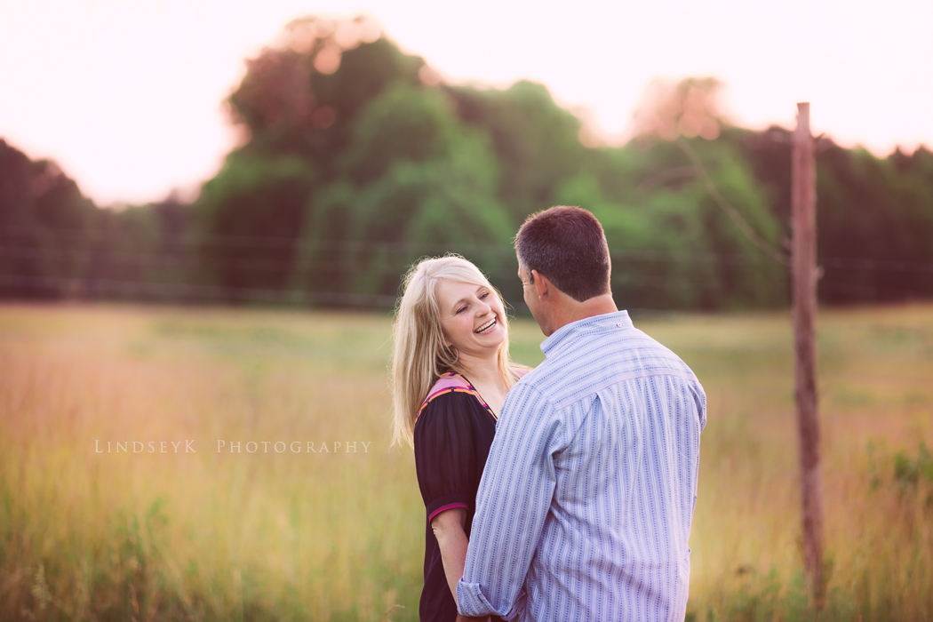 sunset-carolina-engagement-ivy.png
