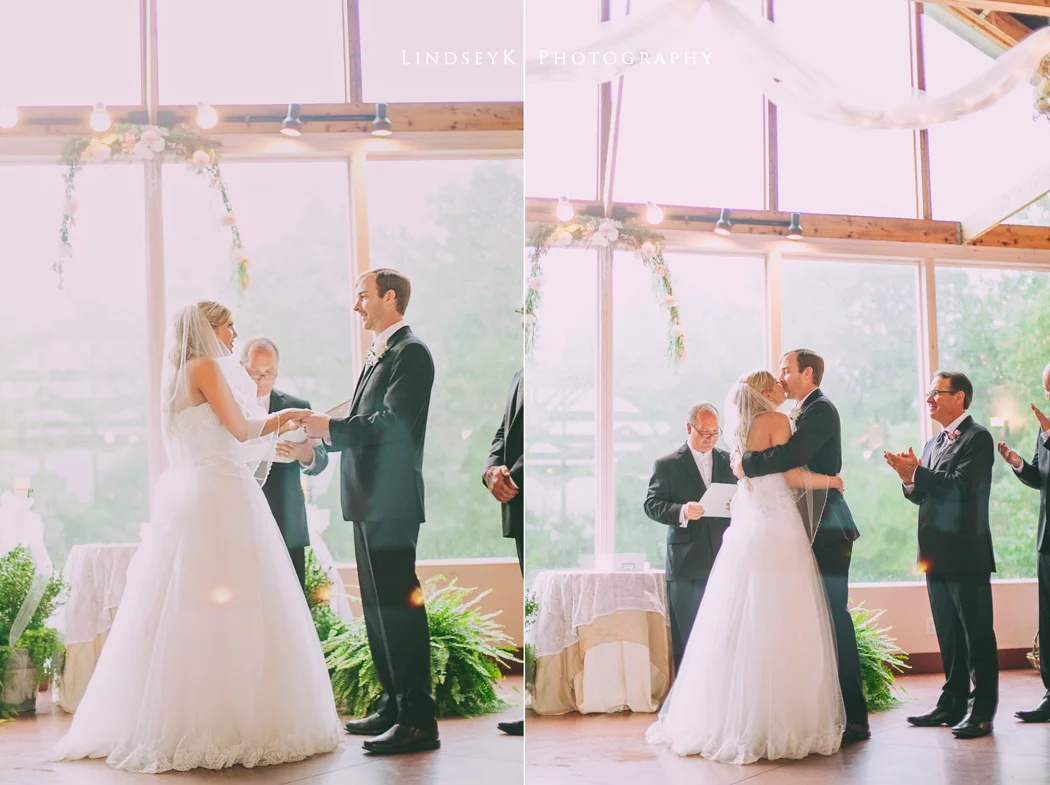 romantic-charlotte-ceremony.jpg