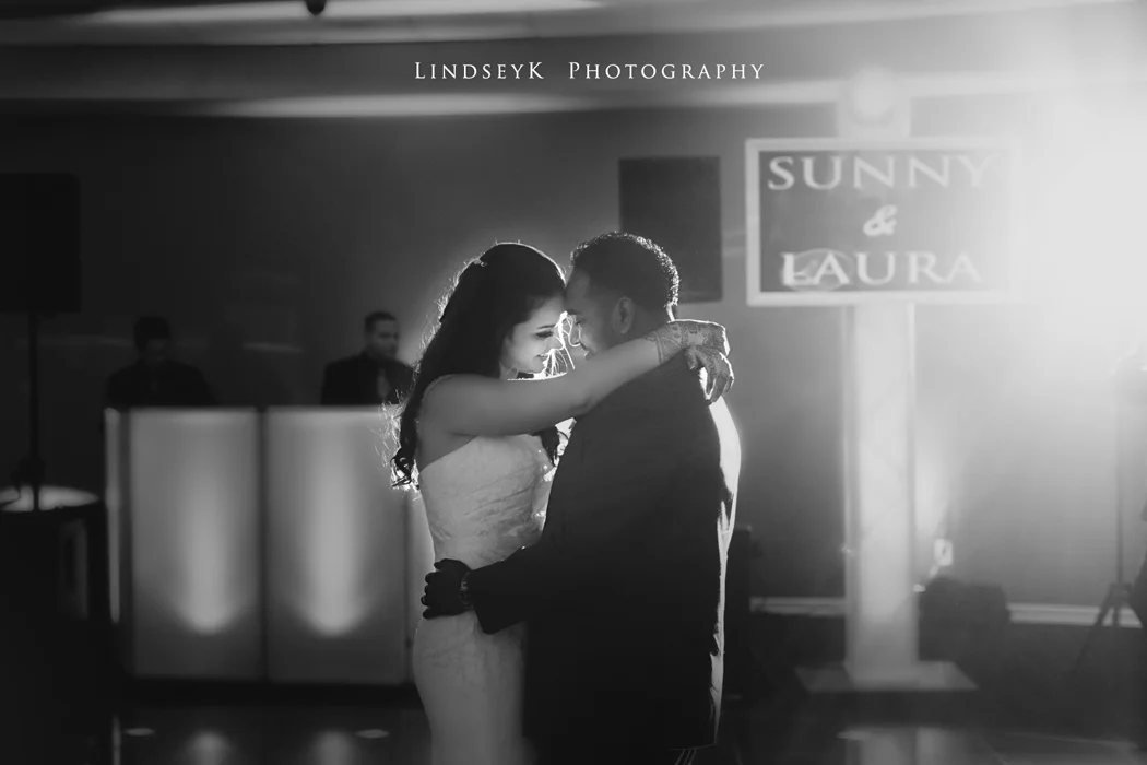 bw-first-dance