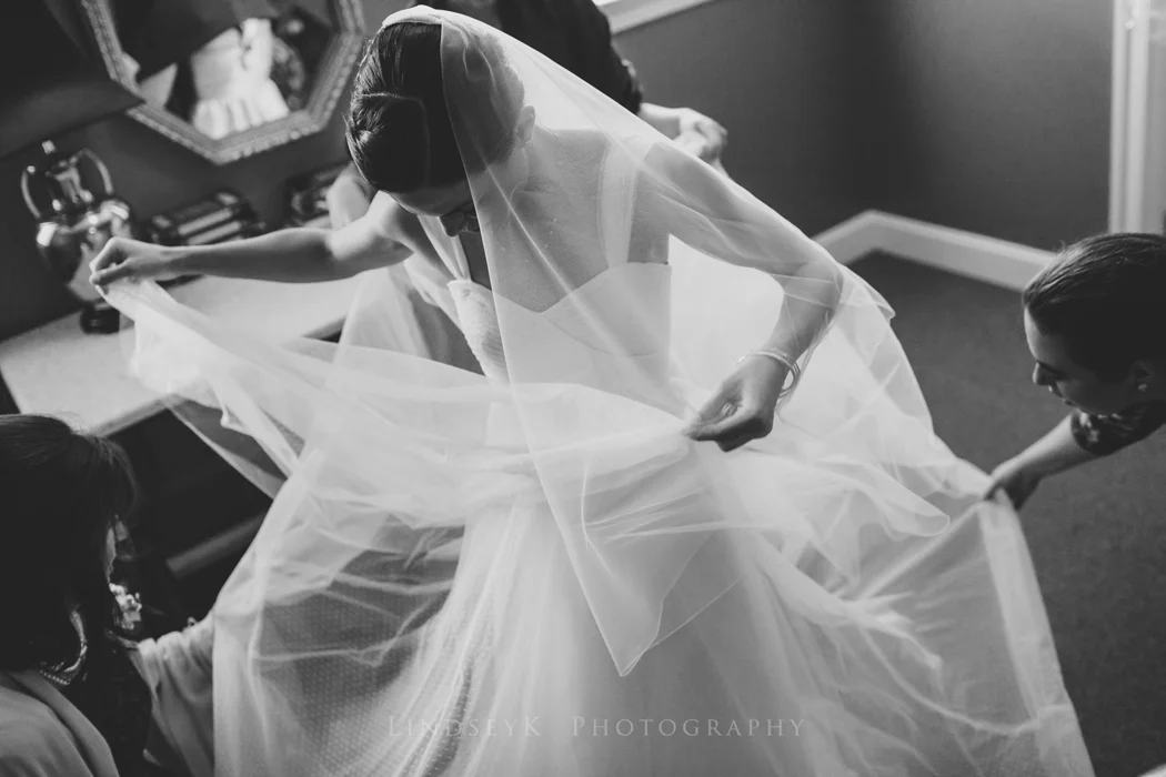 candid-bride-ready.jpg