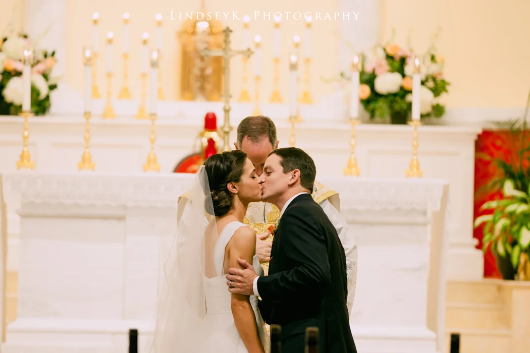 kiss.jpg