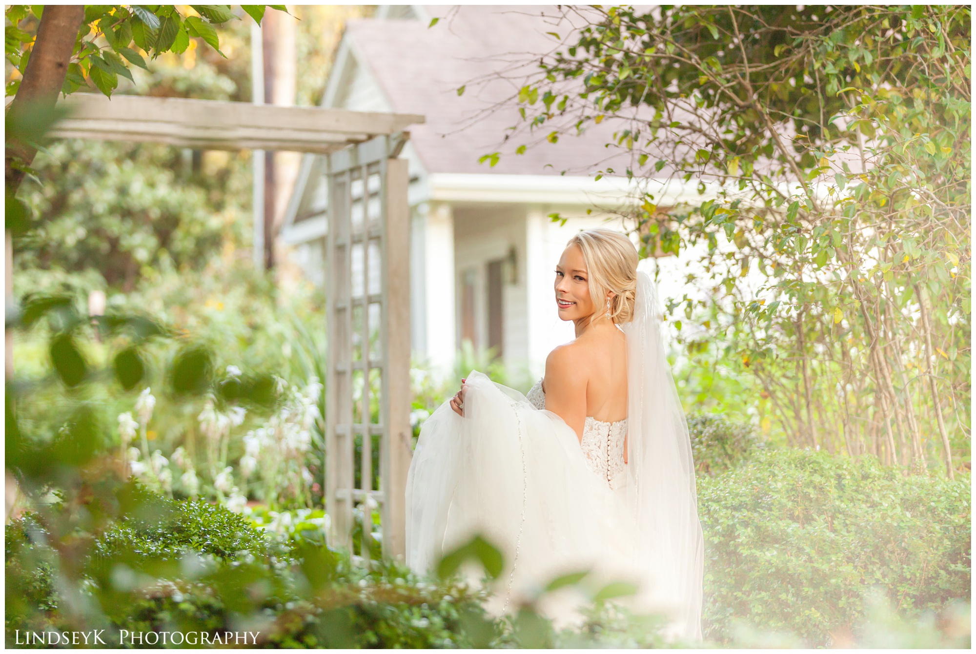 Wing Haven Bridal Session — LindseyK Photography