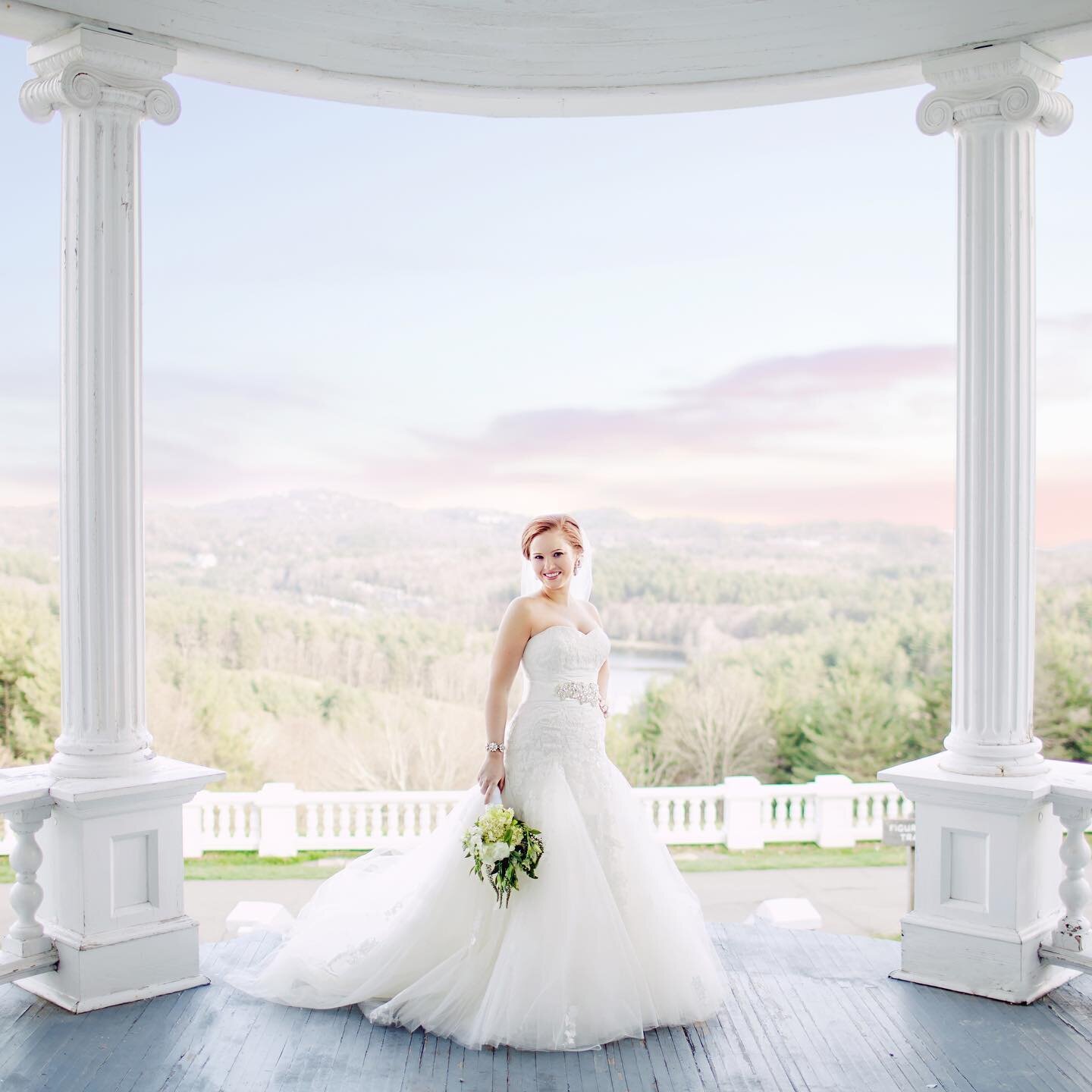 Beautiful bridal session at sunset in the mountains.
.
.
@blowingrocknc 
#flattopmanor #mosesconemanor #mosesconememorialpark #blowingrockphotographer #blowingrockwedding #blowingrockweddingphotographers #blowingrockweddingvenue #ncweddings #ncbride#