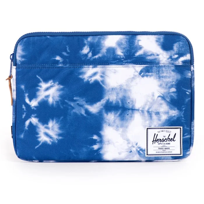 herschel-supply-co-anchor-13-macbook-sleeve-kanoko.jpg