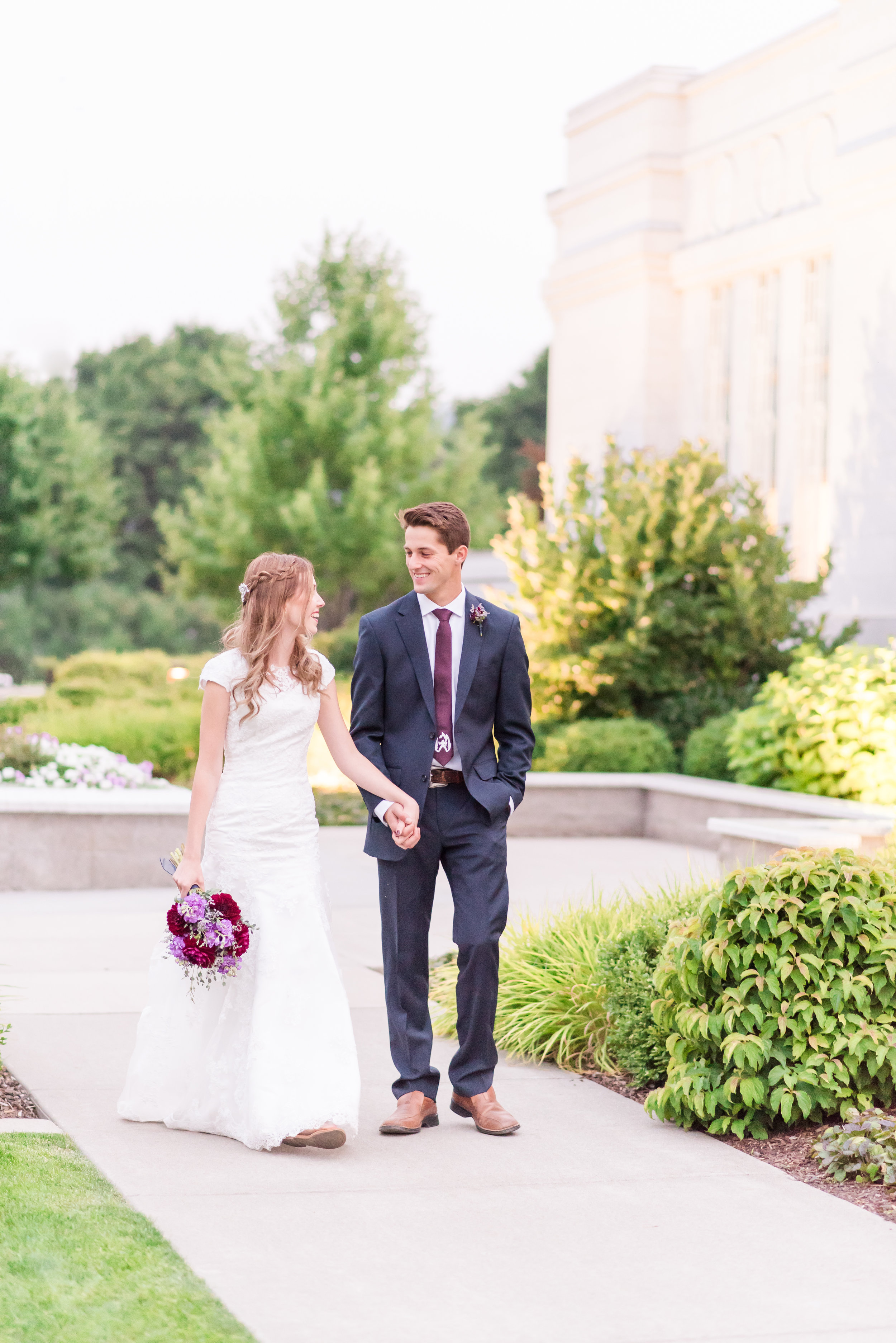 Josilyn &amp; Zachary Lybbert - Spokane Washington LDS Temple Bridal Session