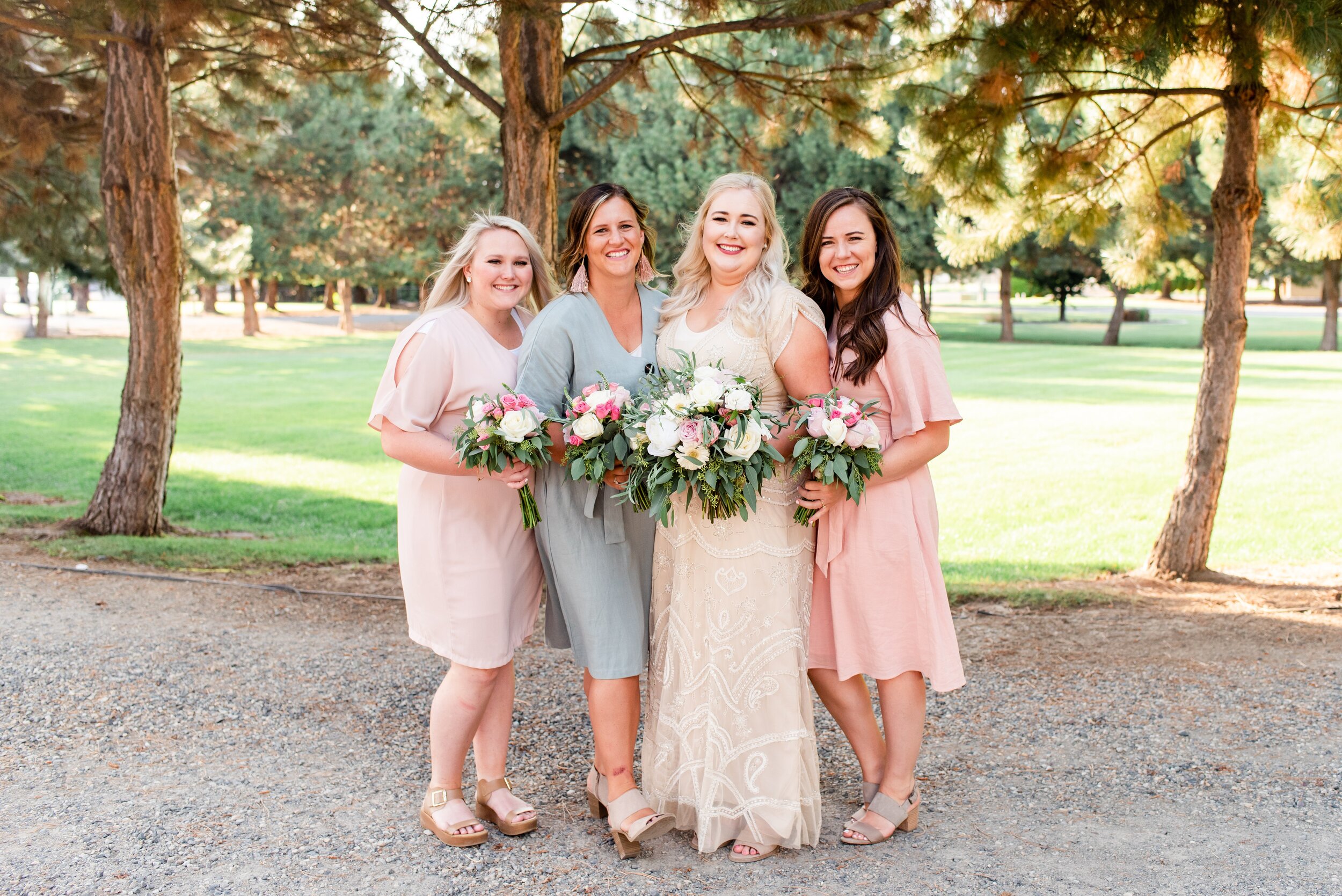 Bride & Bridesmaids - Tri Cities Wedding Photographer - Morgan Tayler Photo & Design - Tri Cities Washington Backyard Wedding