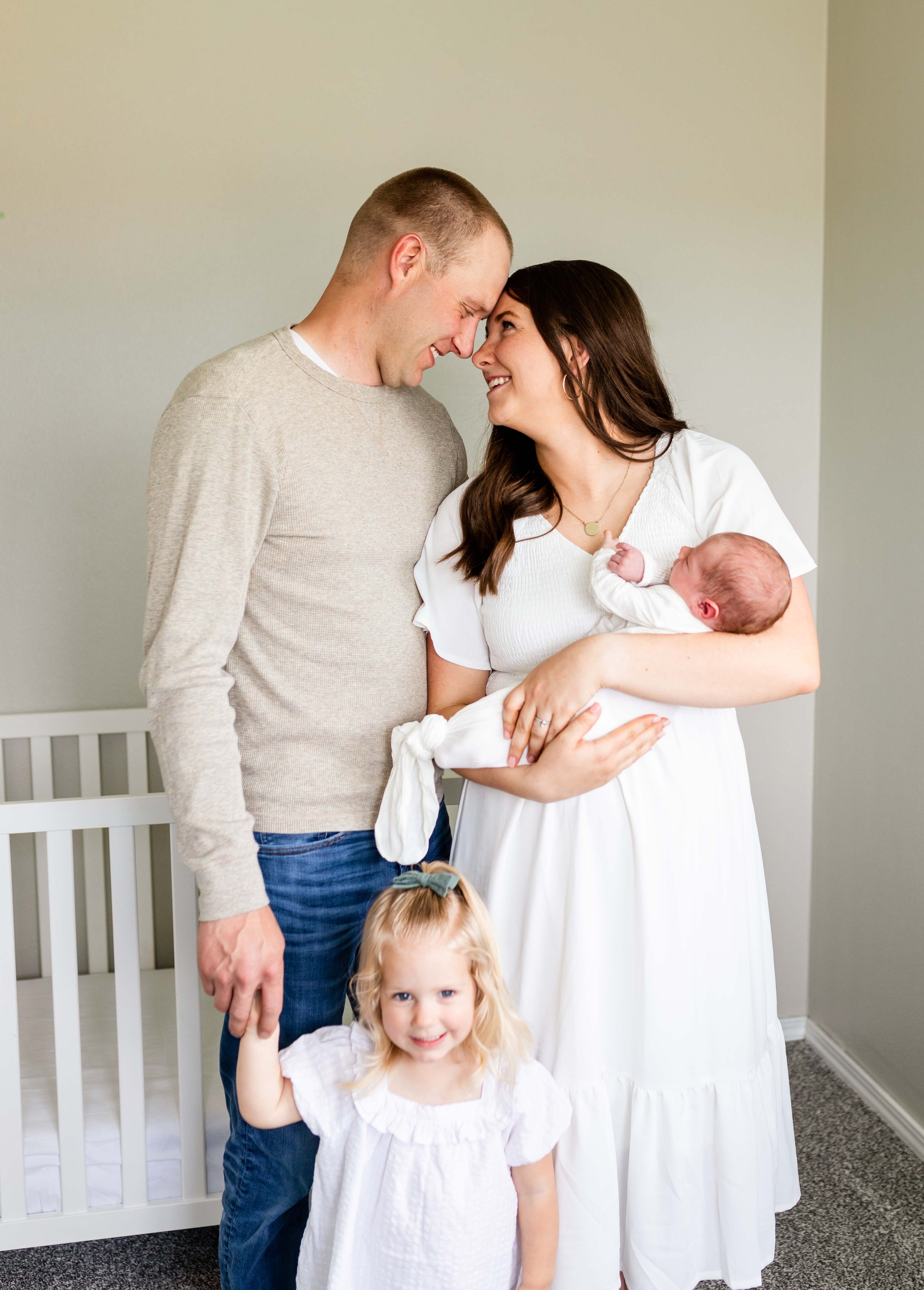 Kellen Newborn Family Photos - Favorite Small File-10.jpg