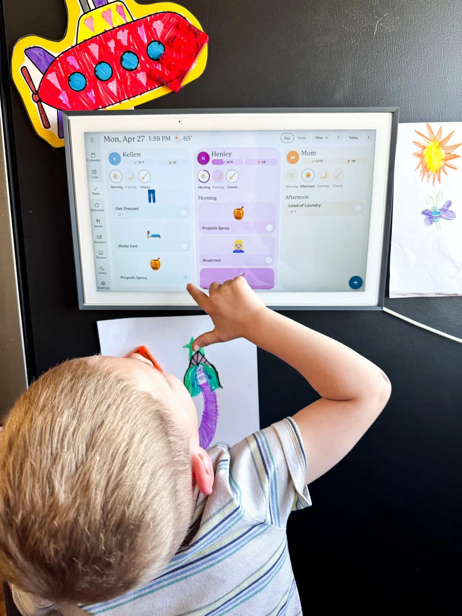 My Honest Review of the Skylight Digital Calendar after 8 Months