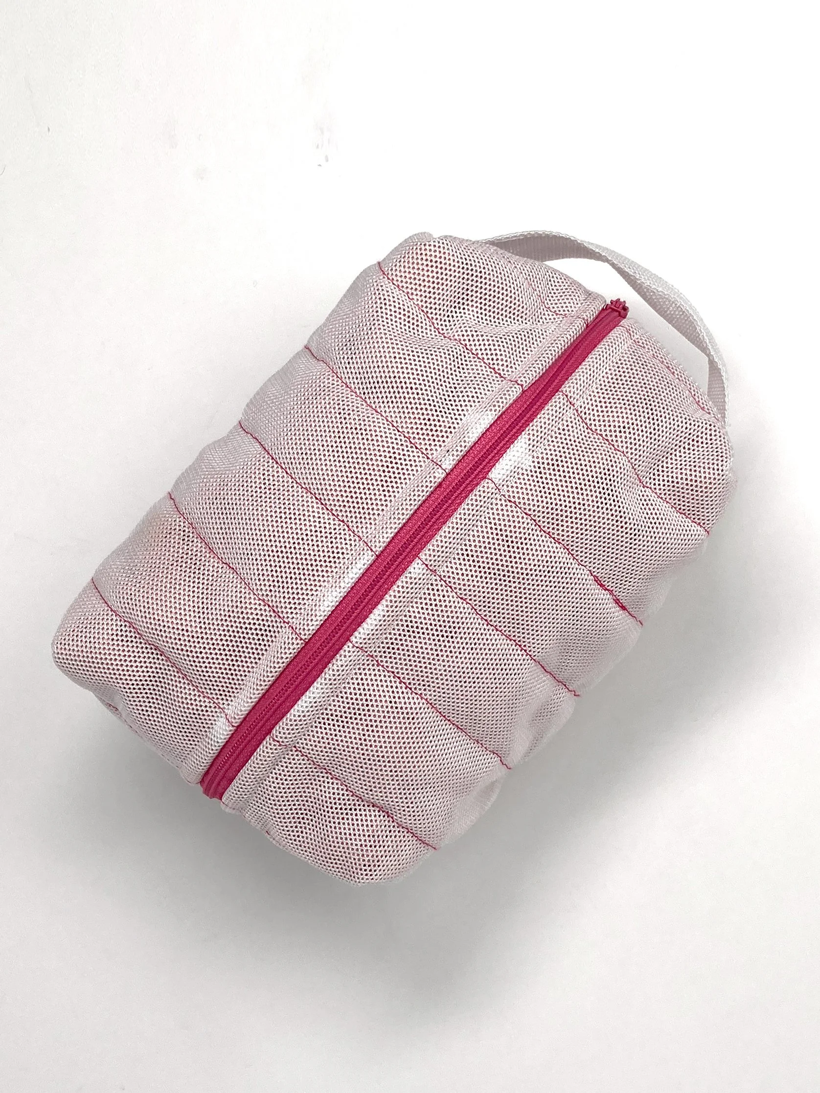 WAY_BoxyPouch_MeshQuilted_Top.jpg