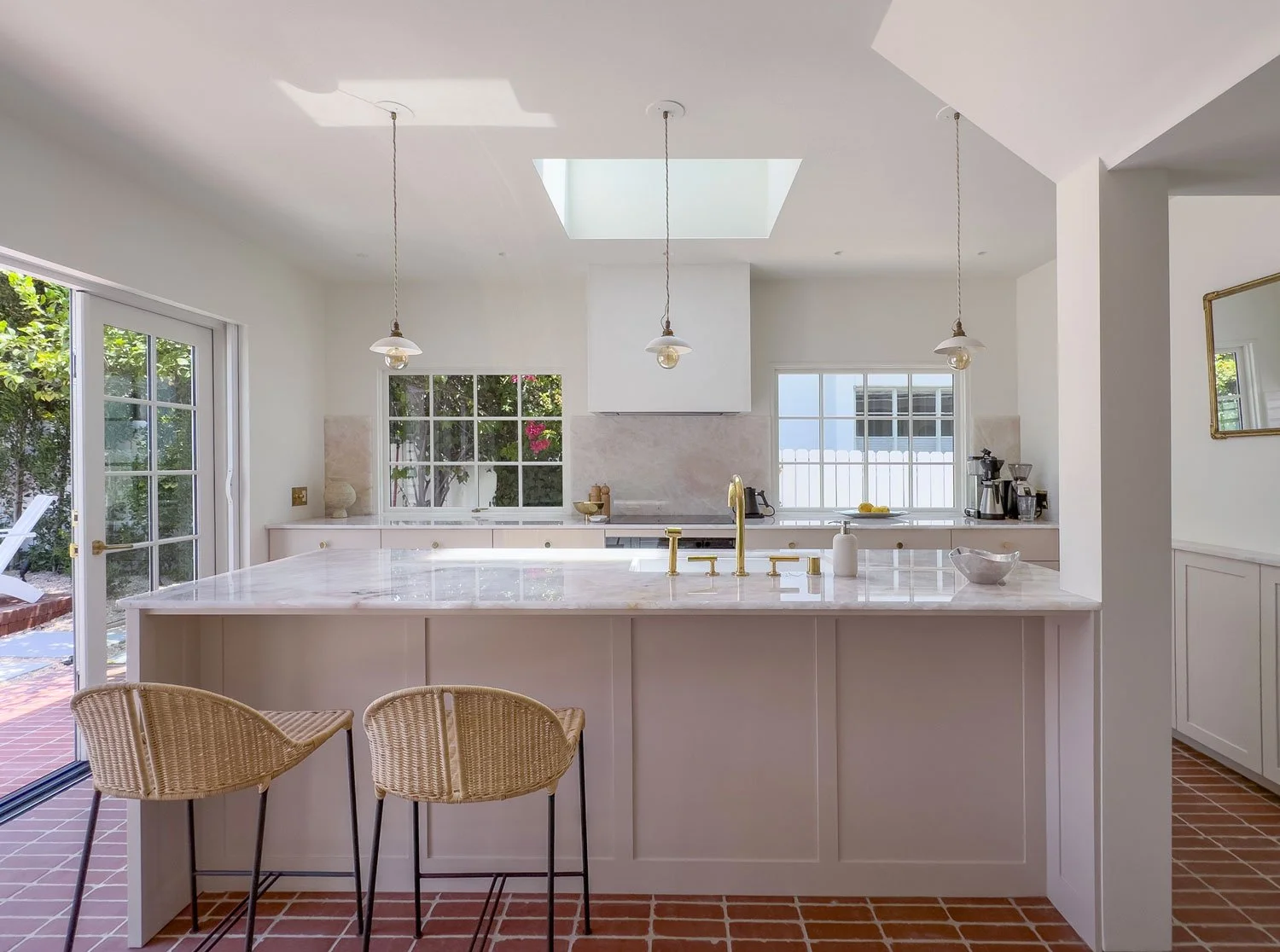 Kitchen1.jpg