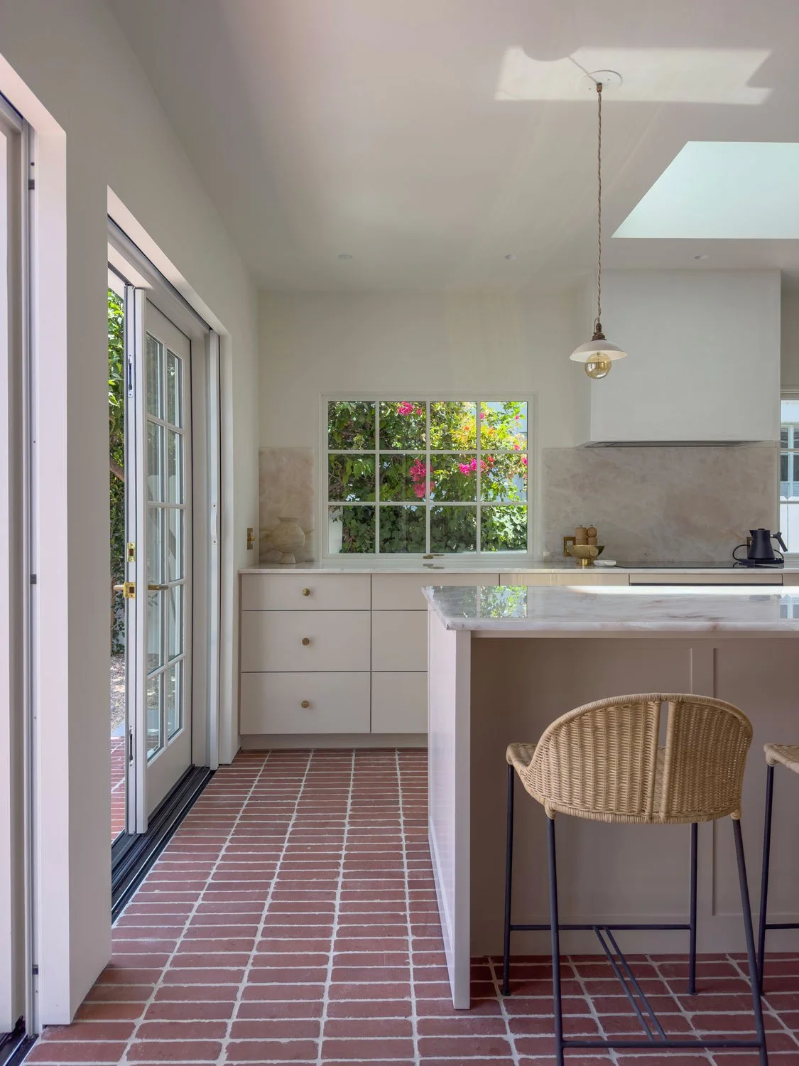 Kitchen3.jpg