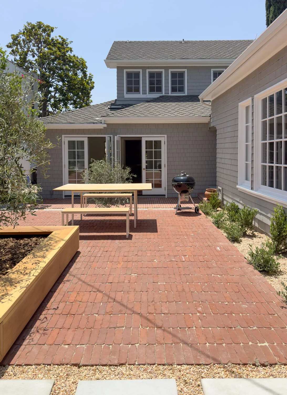 Patio3.jpg