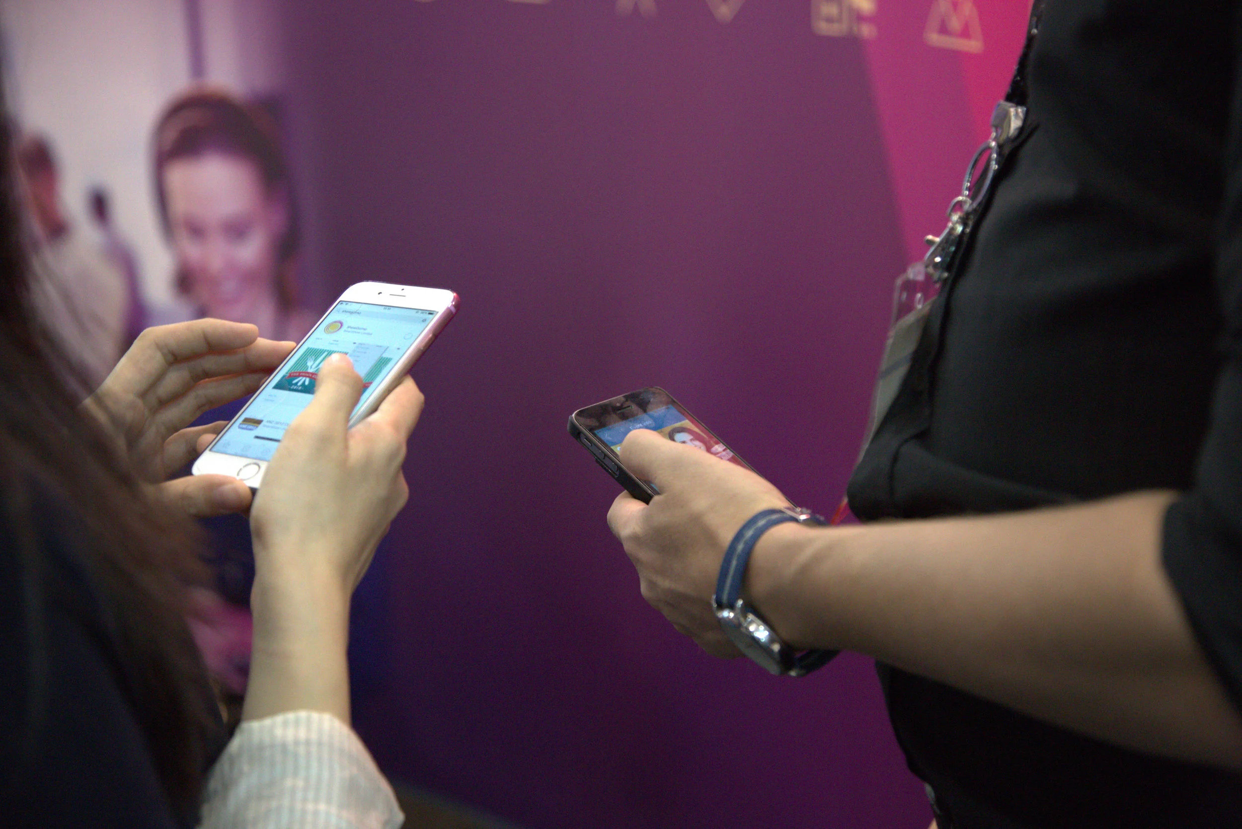 Using ShowGizmo (3).jpg