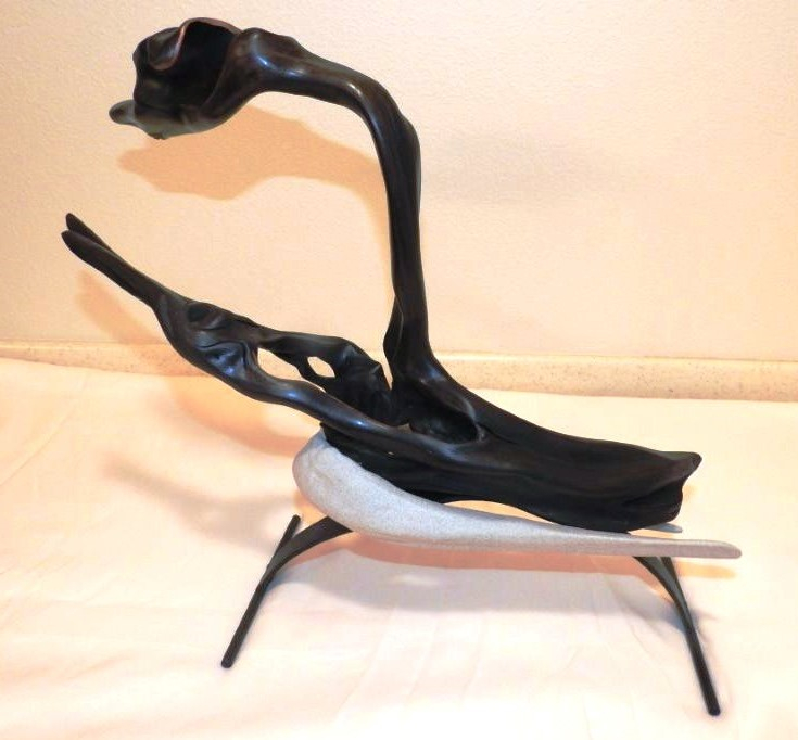 2016 raffle sculpture