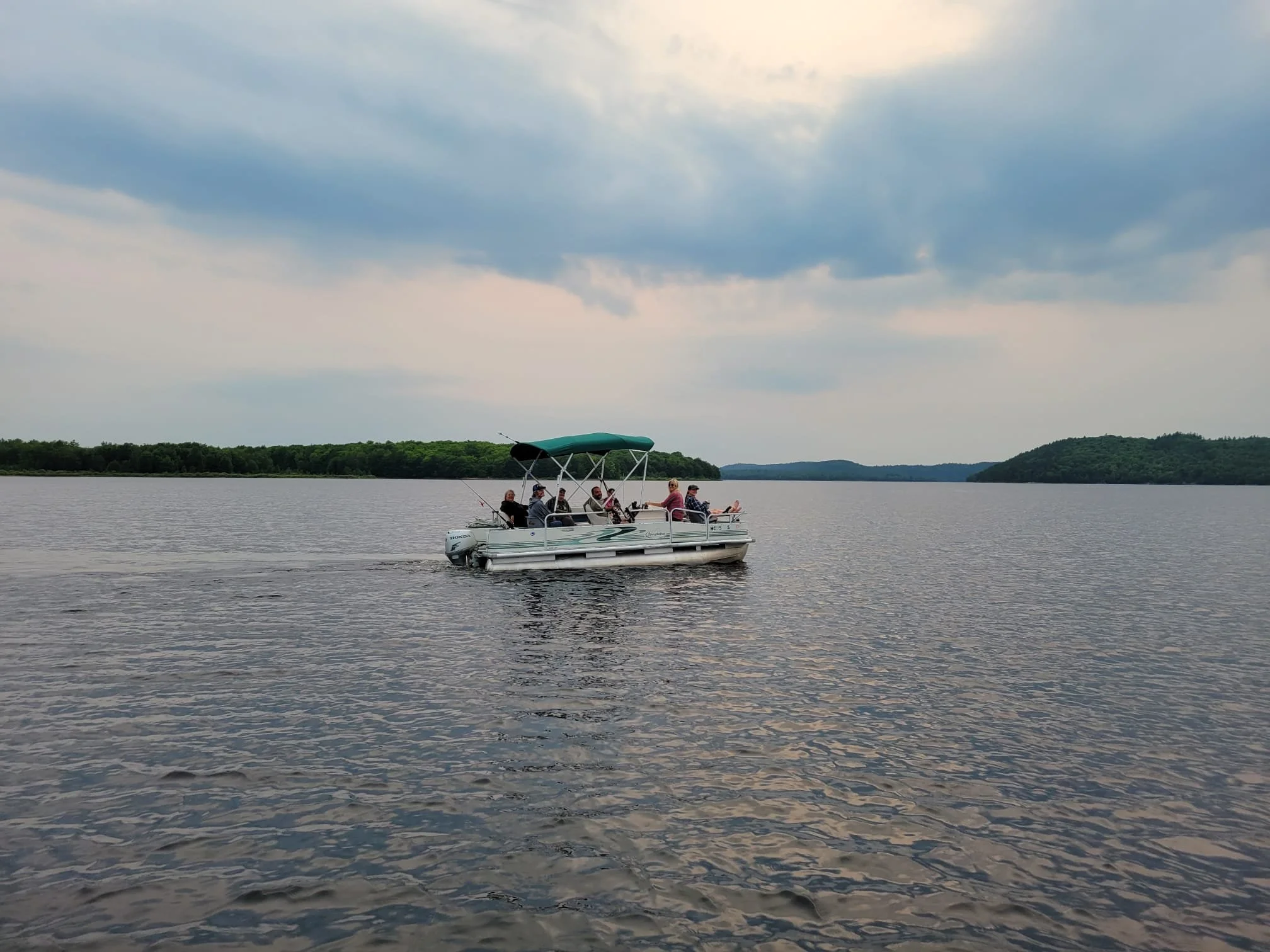 Day Trip - Pontoon ride/Fishing on Lake Independence