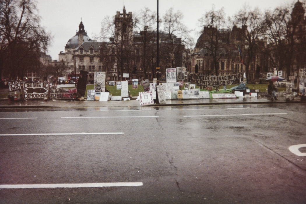 London - On Film - 2002 — Seek the Light