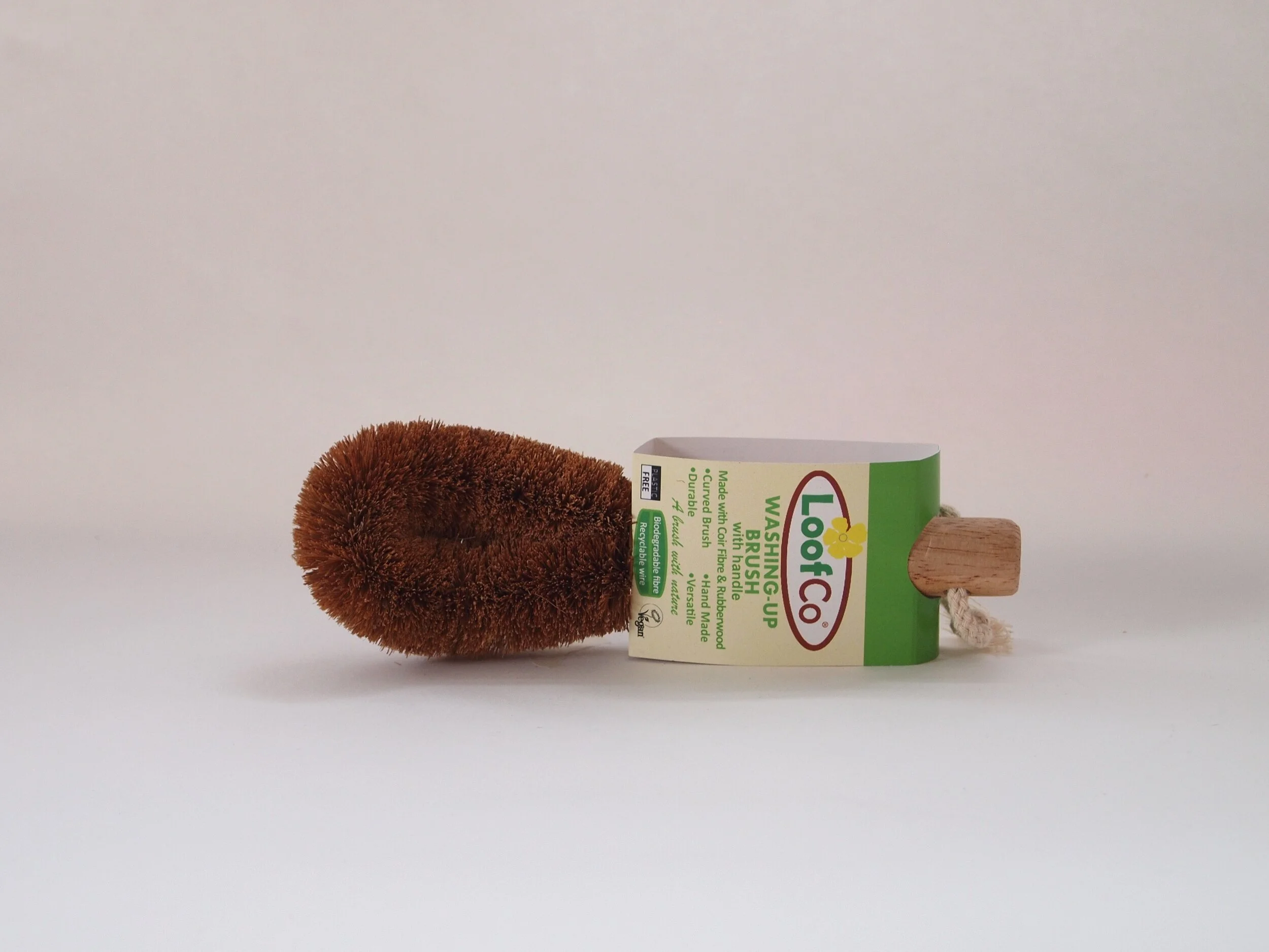 WASHING-UP BRUSH WITH HANDLE - LOOFCO