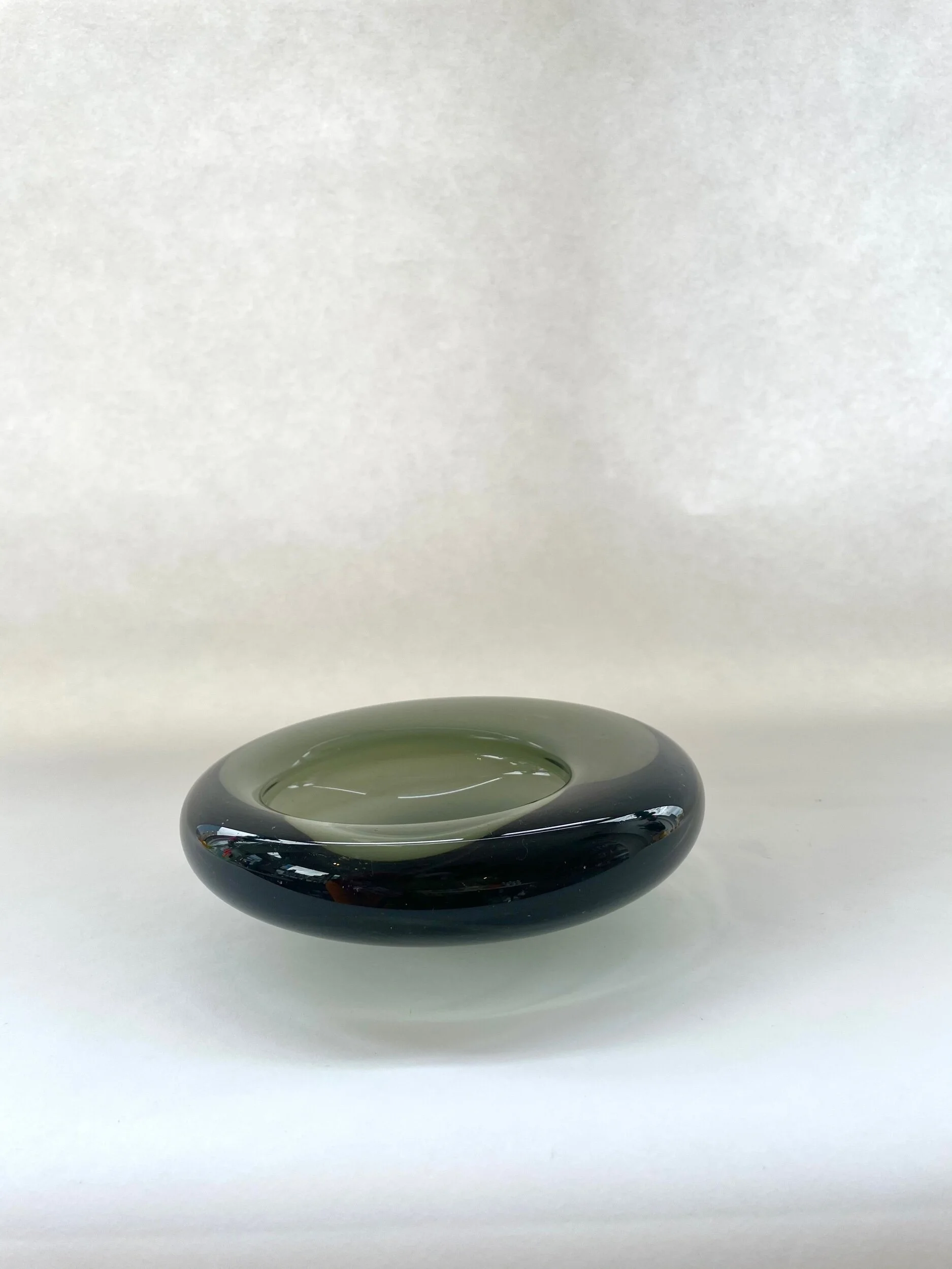 978EE5D7-6BA5-4480-8D92-064797DF45B0