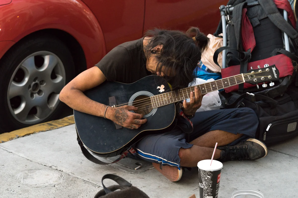 Weeping Guitar