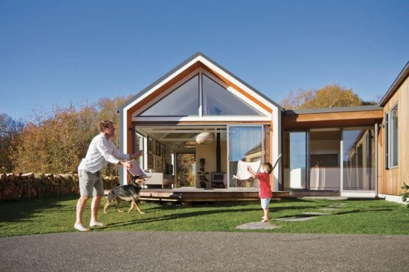 Knock Down &amp; Rebuild: Build the Home You Really Want — Without Leaving the Location You Love