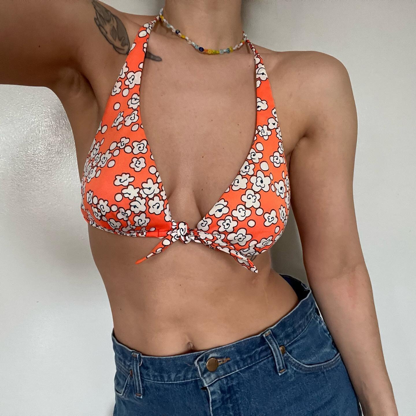🍑 last but not least for this drop, true 1970s vintage bikini top in a this beautiful creamsicle shade. No tag but fits like a s/m &bull; $35 &bull; dm to purchase