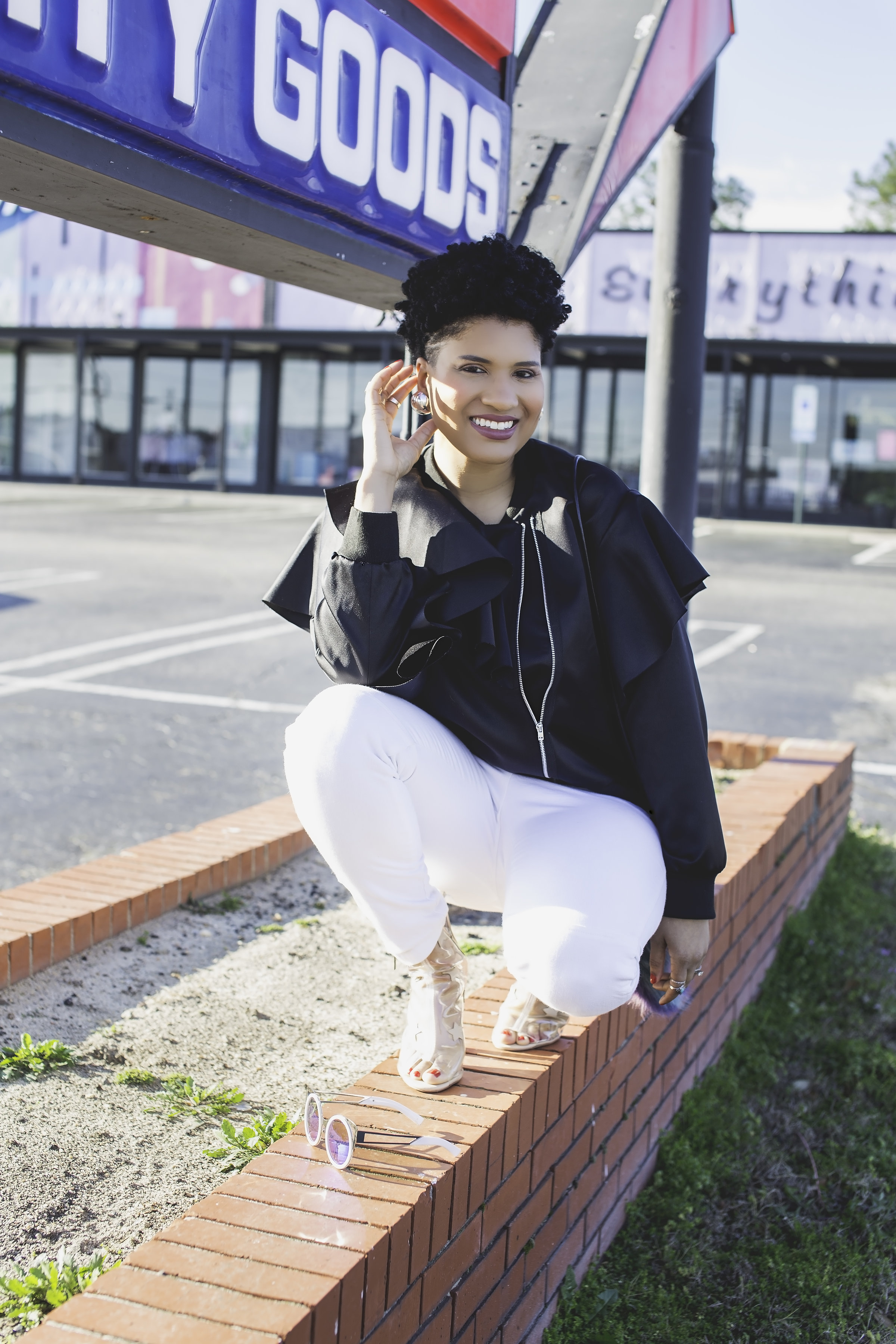 black ruffled bomber5.jpg