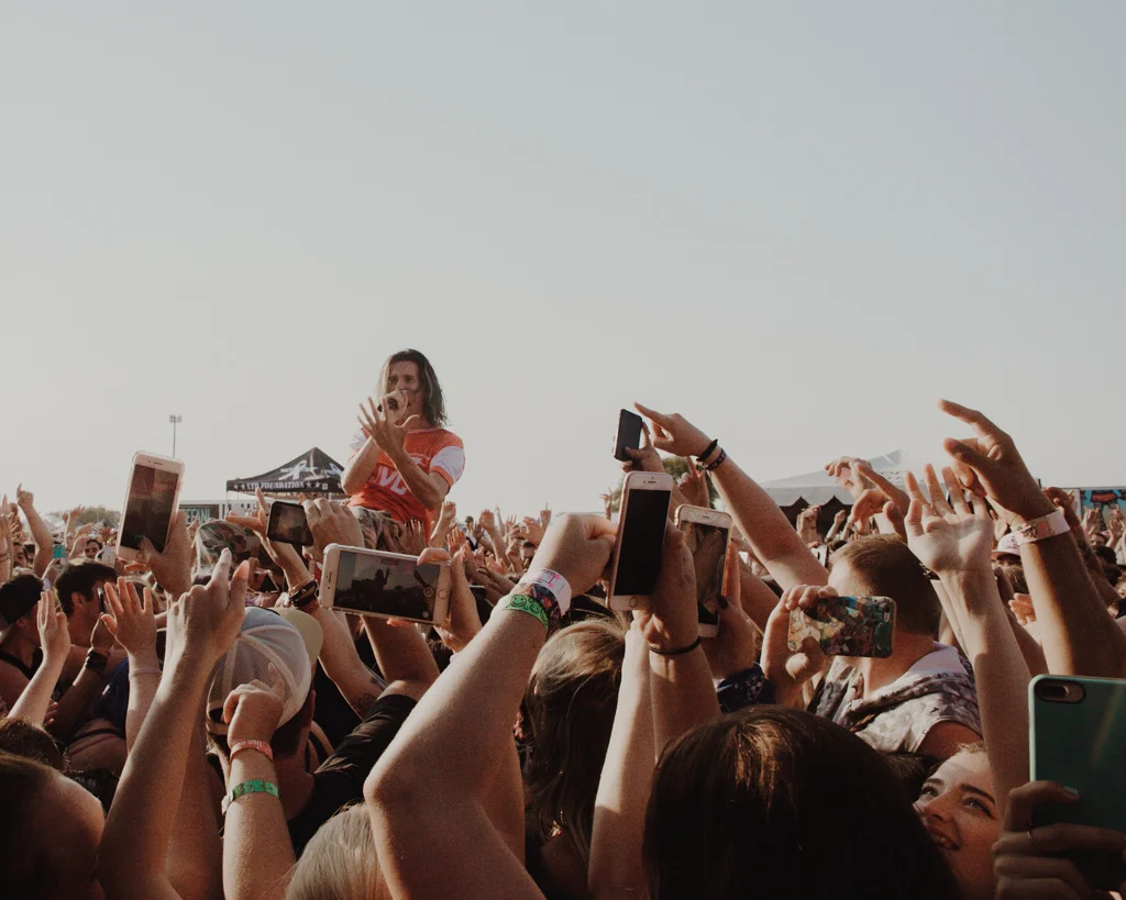 3Oh!3-5.jpg