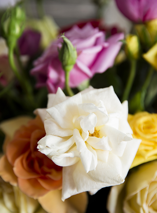 portobellorose-bouquet-detail-enmasse2.jpg
