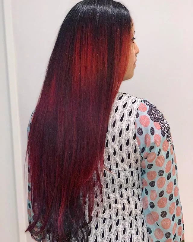 If your hair super long and you don&rsquo;t want to style it, I&rsquo;ll take care of it for you! #blowout #blowdry #longhair #redhair #myfriend