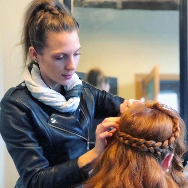 Thanks @johnrusso for having me do hair today for @johnrussoworkshops 🤩 #losangeleshairstylist #setlife #behindthescenes #mydayatwork #braidstyles #mensgrooming #longhair