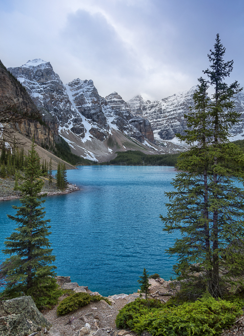 Moraine Lake's Heavenly Sky