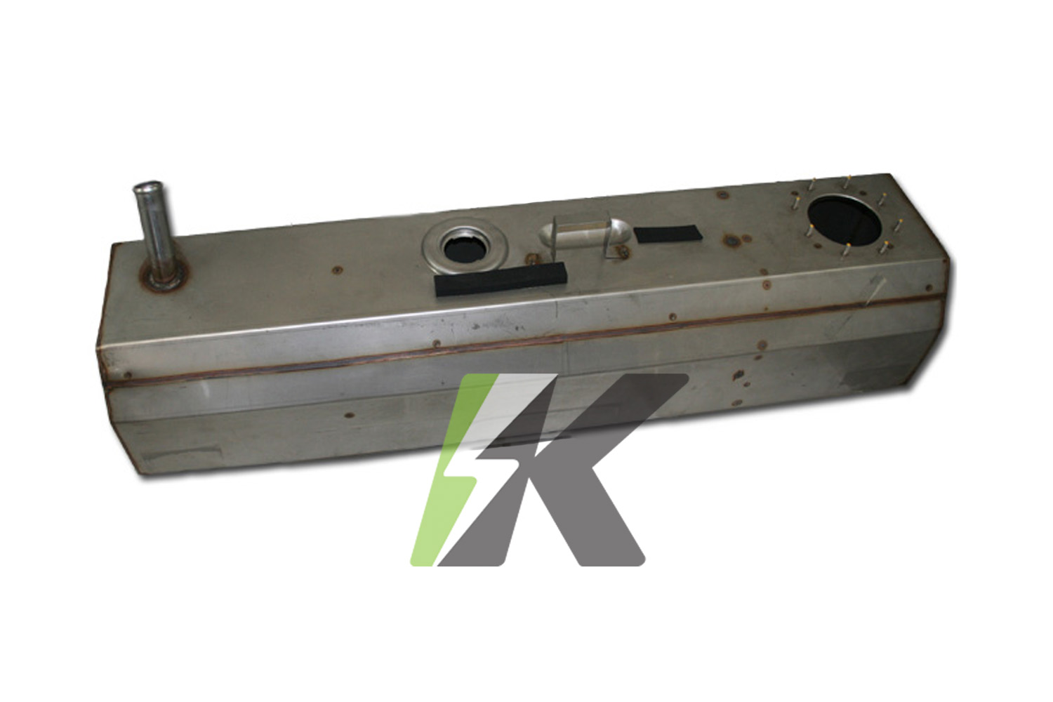 V2FuelTank.jpg