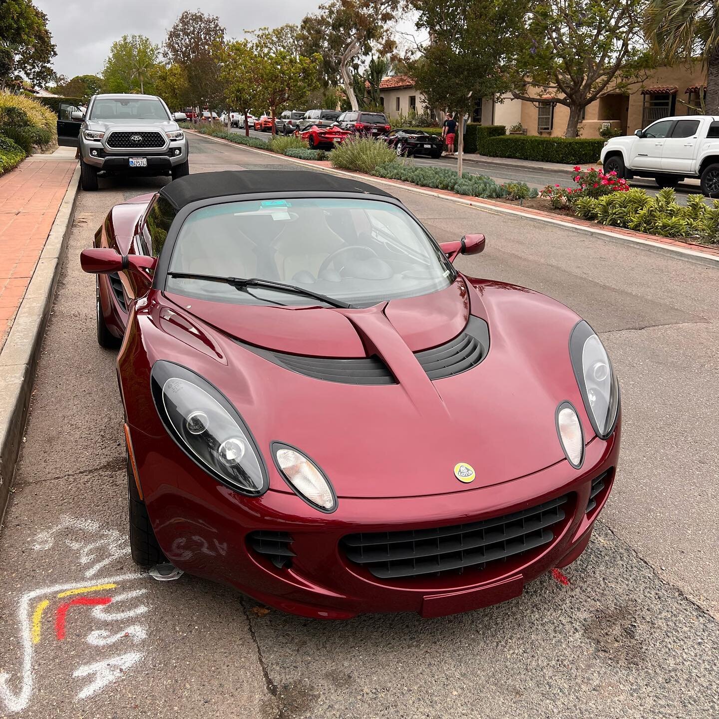 Had to aprk a block away!  #carsandcoffee #ranchosantafecarsandcoffee