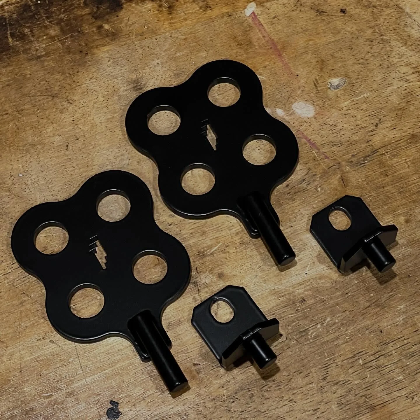 Our new cloverLOCs have arrived for early hardtop cars: S2 Elise and Exige