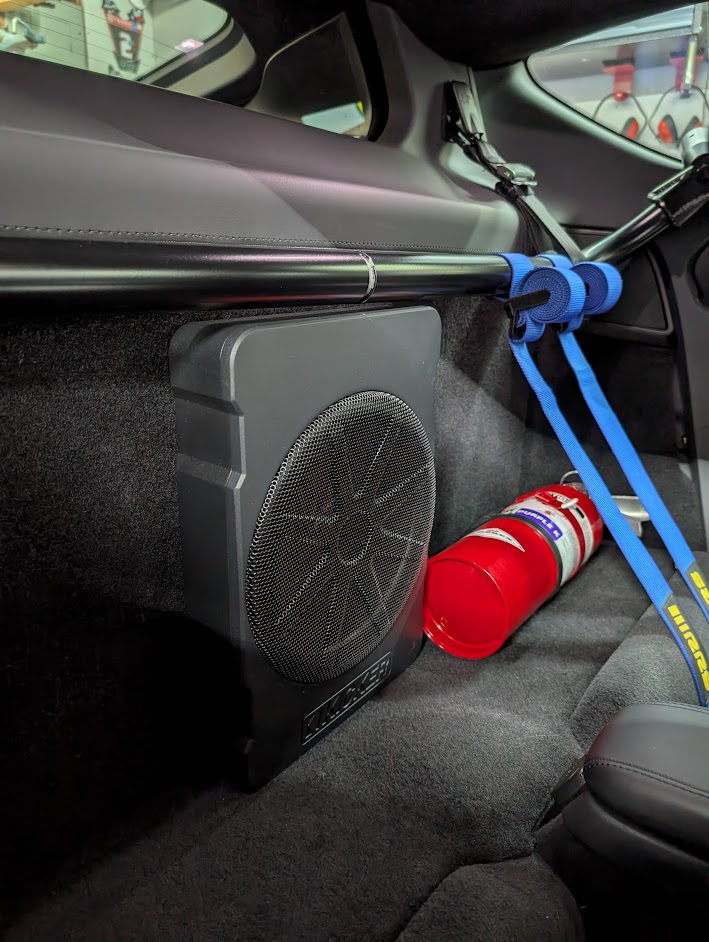 QUADloc harnessbar for the Lotus Emira — InoKinetic - Main Image