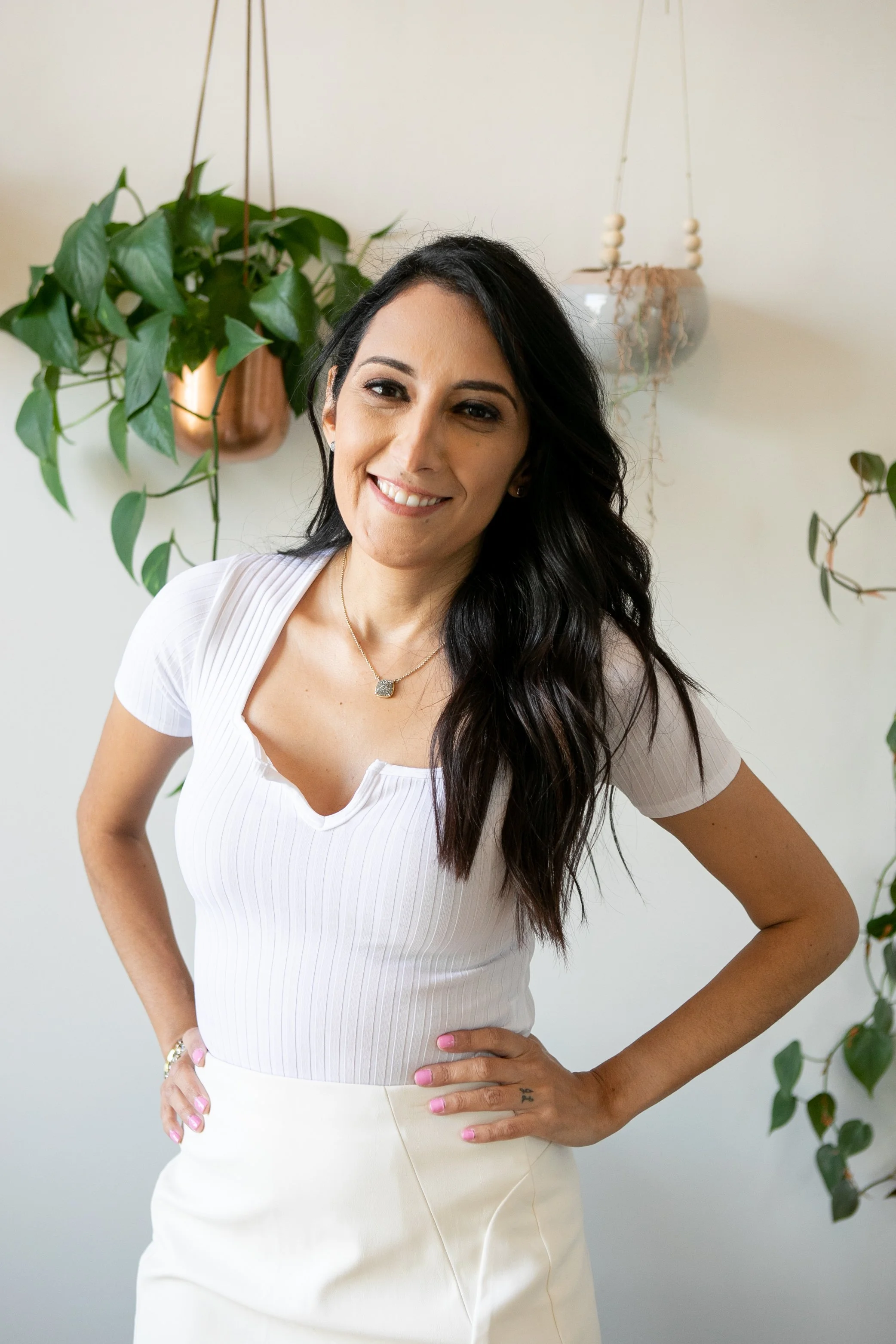 Mari Ramirez Open Books Branding_SarahNatsumiMoore-35.jpg