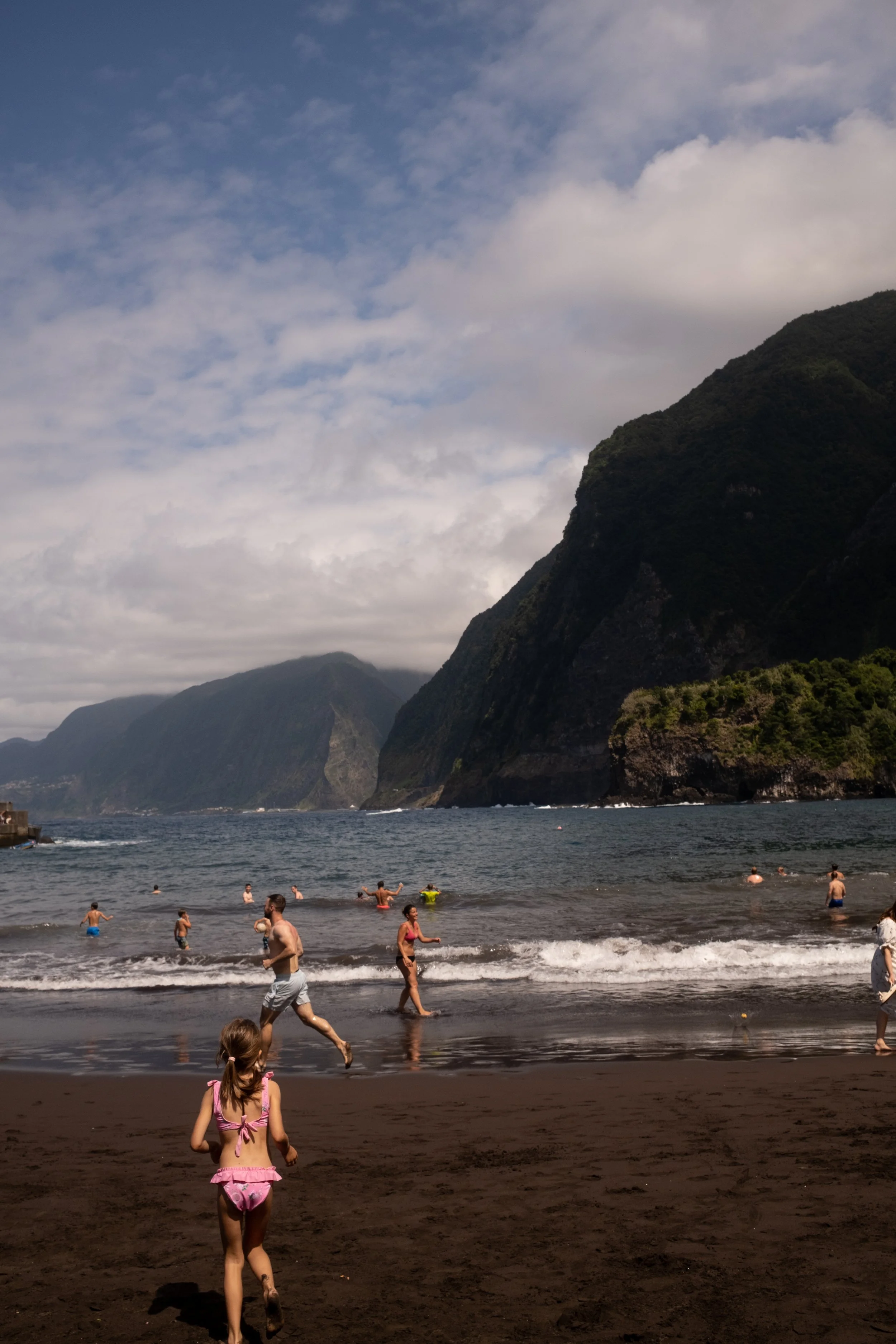 madeira-island-travel-landscape-lifestyle-photography-sarah-natsumi-moore-madeira-portugal-01.jpg