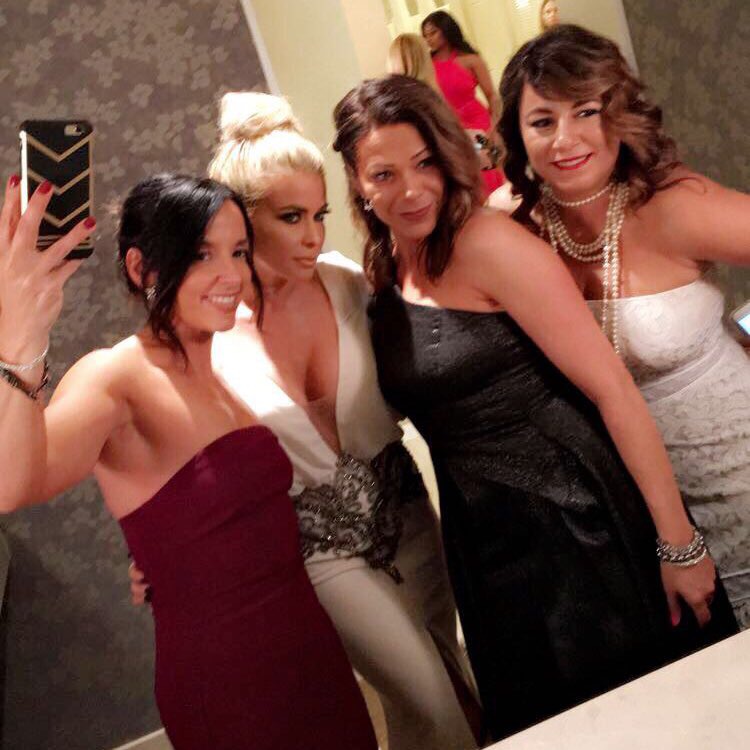 Bathroom Selfie with Carmen Electra