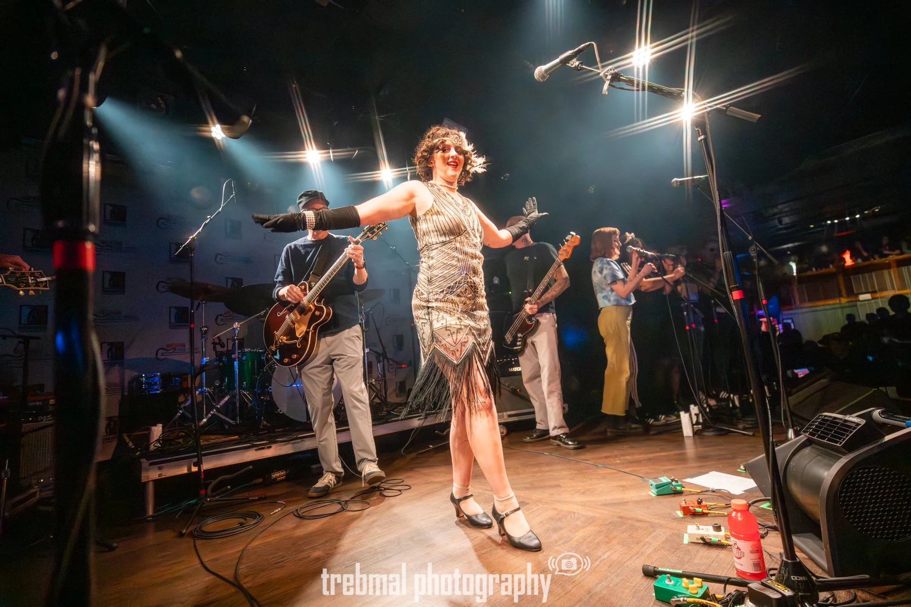 Fountains of Wayne - 2026 - Matt Lambert.jpg